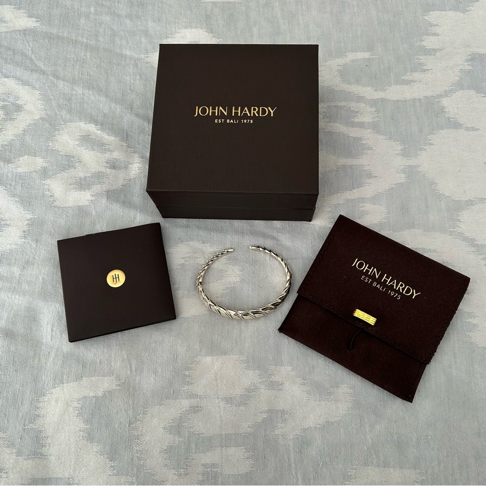 John Hardy Legends Naga collection Sterling silver size M cuff bracelet EUC! - Picture 13 of 16